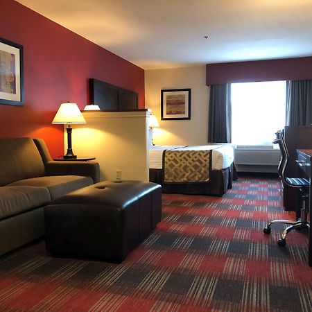 Best Western Dallas Inn & Suites Extérieur photo