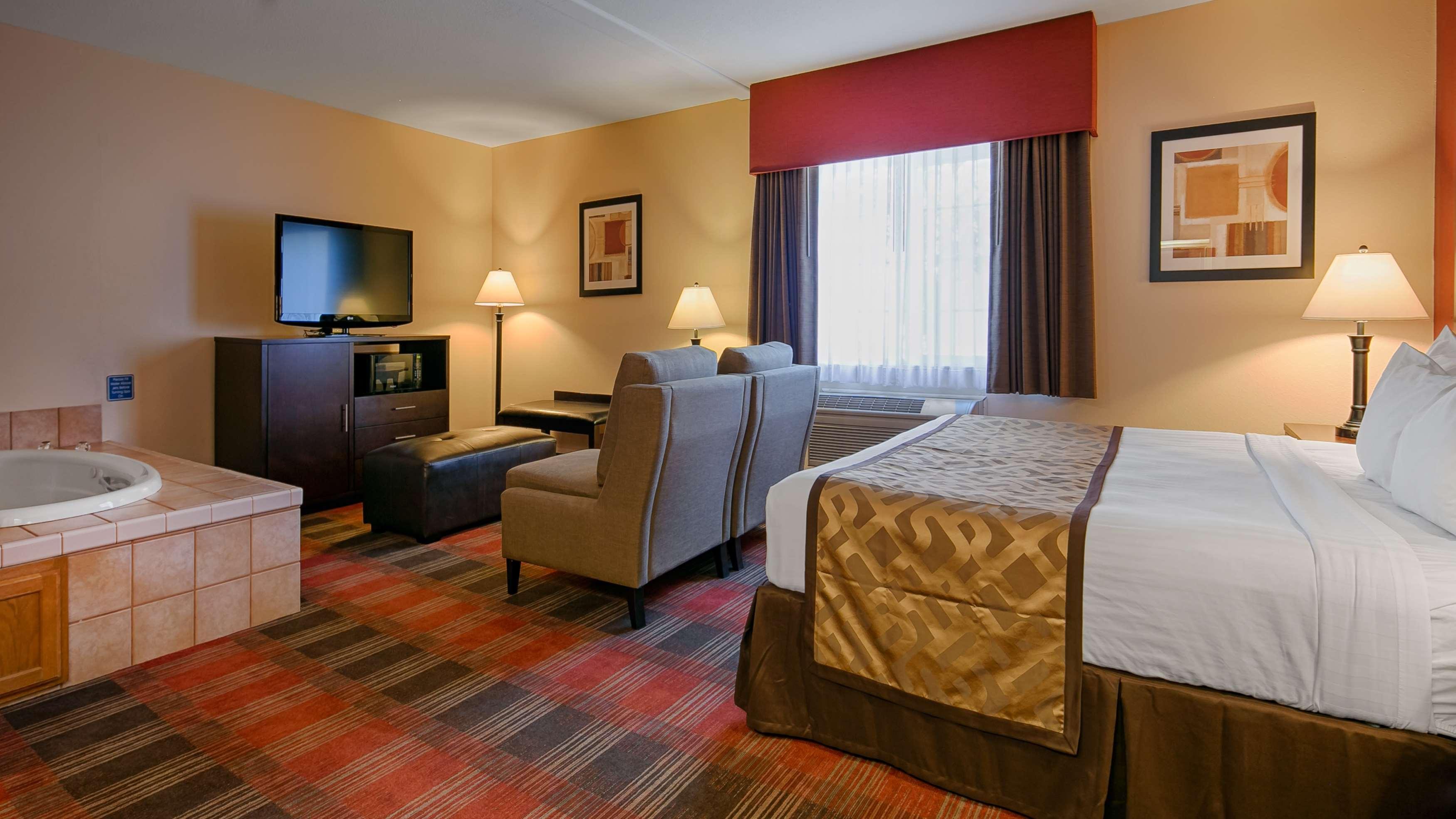 Best Western Dallas Inn & Suites Extérieur photo